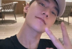 杨洋王楚然恋情爆料视频,甜蜜互动引网友热议